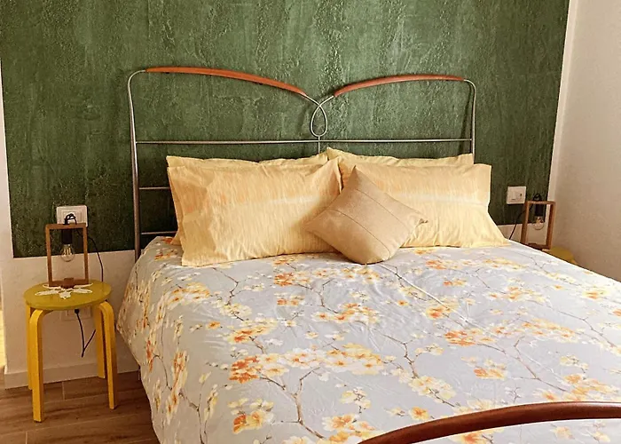 L'angolo Di Luna Bed & Breakfast 4*